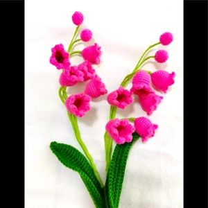 Lily flowers / crochet design